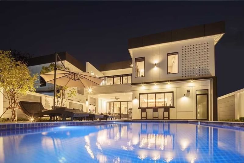 ขายบ้านสร้างใหม่หางดง Modern Luxuly PoolVilla เนื้อที่ 93-241 ตร.ว. ราคา 10-17ล้าน
