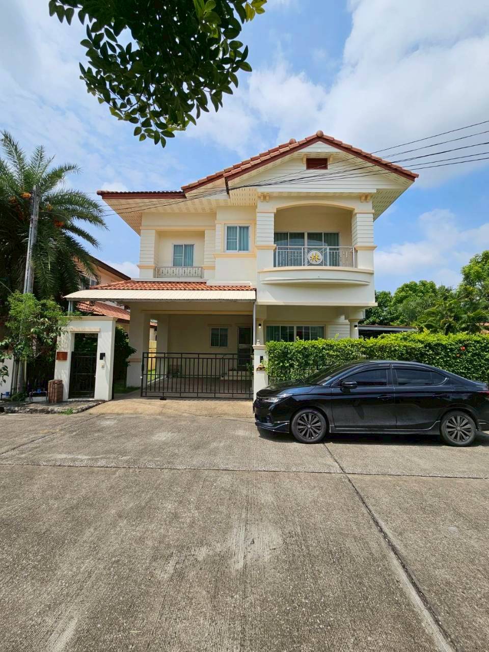 rent440 ให้เช่าบ้านในโครงการรีเจ้นท์ 3 ใกล้ตลาดเจริญเจริญ บ้านหัวมุม 3 ห้องนอน 3 ห้องน้ำ ราคาเช่า 35,000 บาท